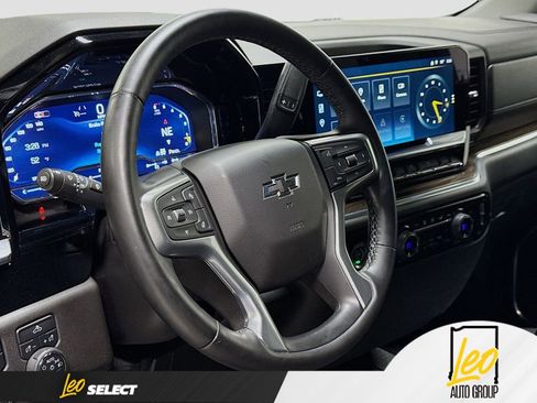 Used 2024 Chevrolet Silverado 1500 RST w/ Protection Package AWD/4WD image 11