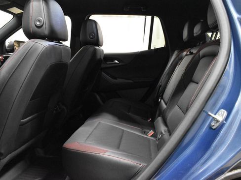 Used 2025 Chevrolet Equinox RS w/ Safety and Technology Package image 5