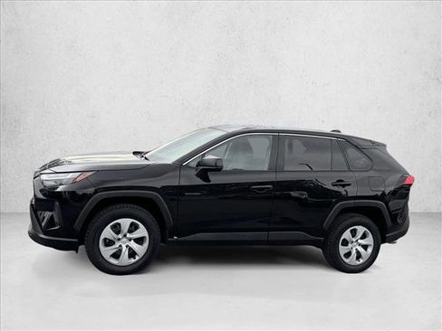 Certified 2024 Toyota RAV4 LE AWD/4WD image 4