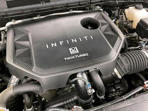 Certified 2025 INFINITI QX80 Sensory image 31