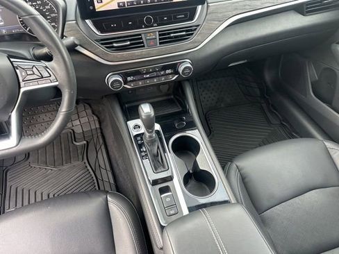 Used 2024 Nissan Altima 2.5 SL image 29