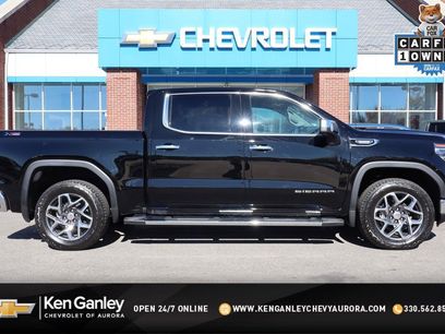 Used 2025 GMC Sierra 1500 SLT w/ SLT Premium Plus Package