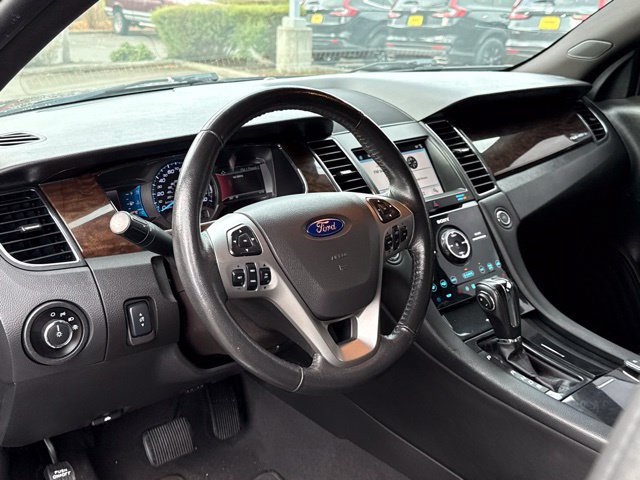 Used 2019 Ford Taurus Limited FWD image 16