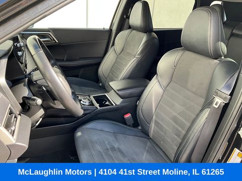 Used 2024 Mitsubishi Outlander SE FWD image 8