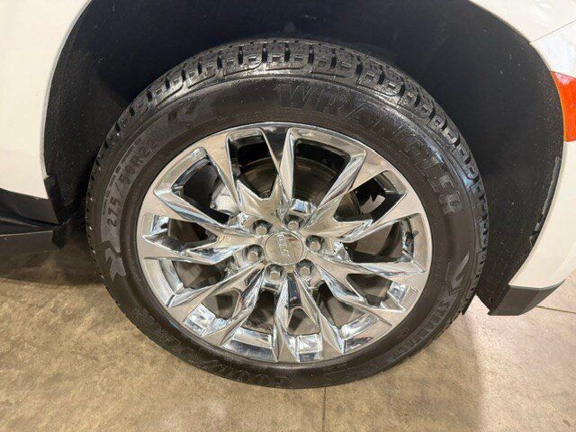 Used 2021 GMC Yukon XL Denali AWD/4WD image 4