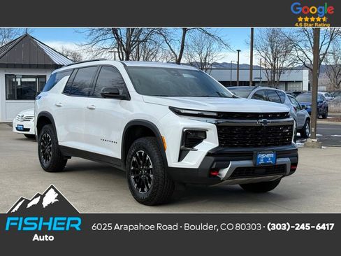 Used 2024 Chevrolet Traverse Z71 image 1