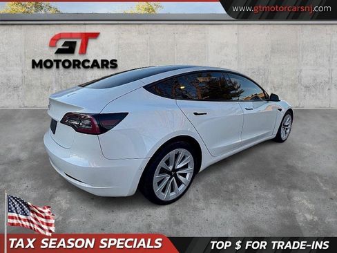Used 2021 Tesla Model 3 Standard Range Plus image 5
