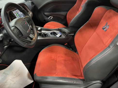 Used 2023 Dodge Challenger R/T Scat Pack image 10