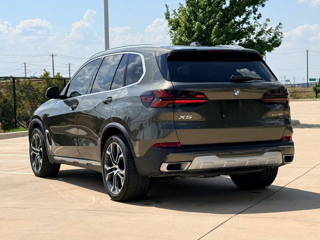 Used 2025 BMW X5 xDrive40i AWD/4WD image 11