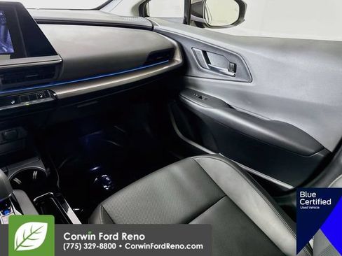 Used 2025 Toyota Prius XLE AWD/4WD image 26