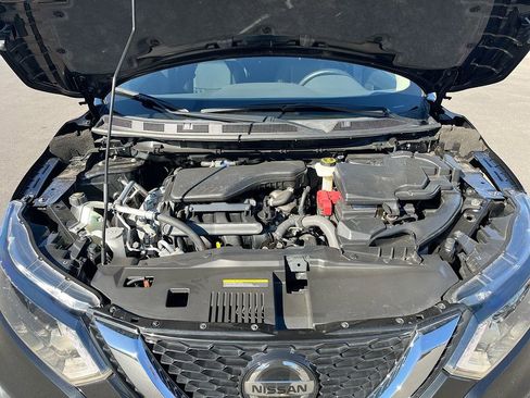Used 2022 Nissan Rogue Sport SL AWD/4WD image 32