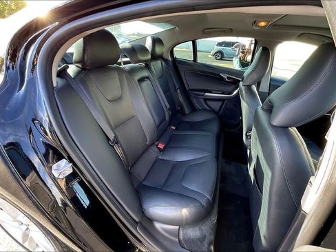 Used 2015 Volvo S60 T5 Premier image 30