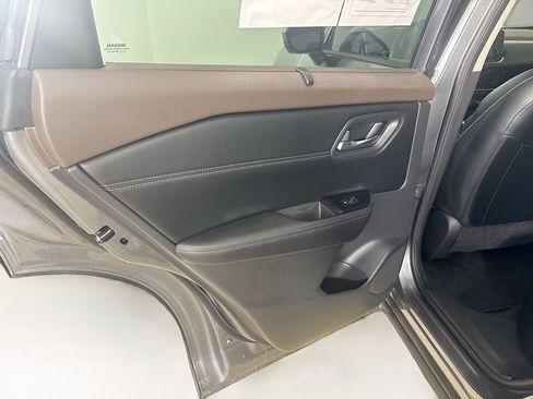 Used 2023 Nissan Rogue SL w/ SL Premium Package image 23