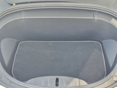 Used 2019 Tesla Model 3 Mid Range RWD image 22