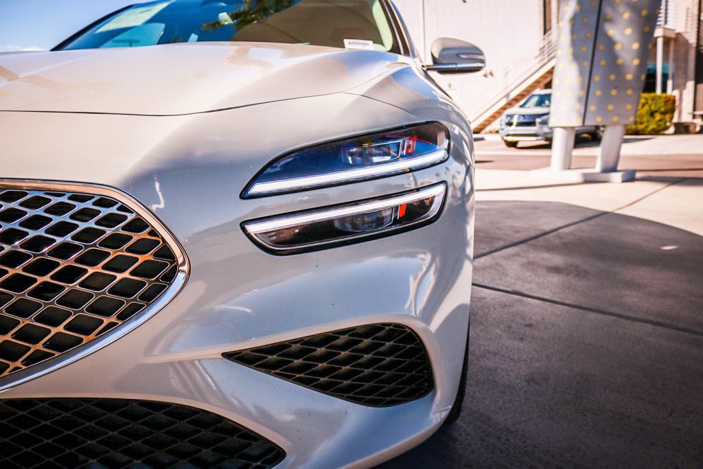 Used 2025 Genesis G70 2.5T RWD image 6
