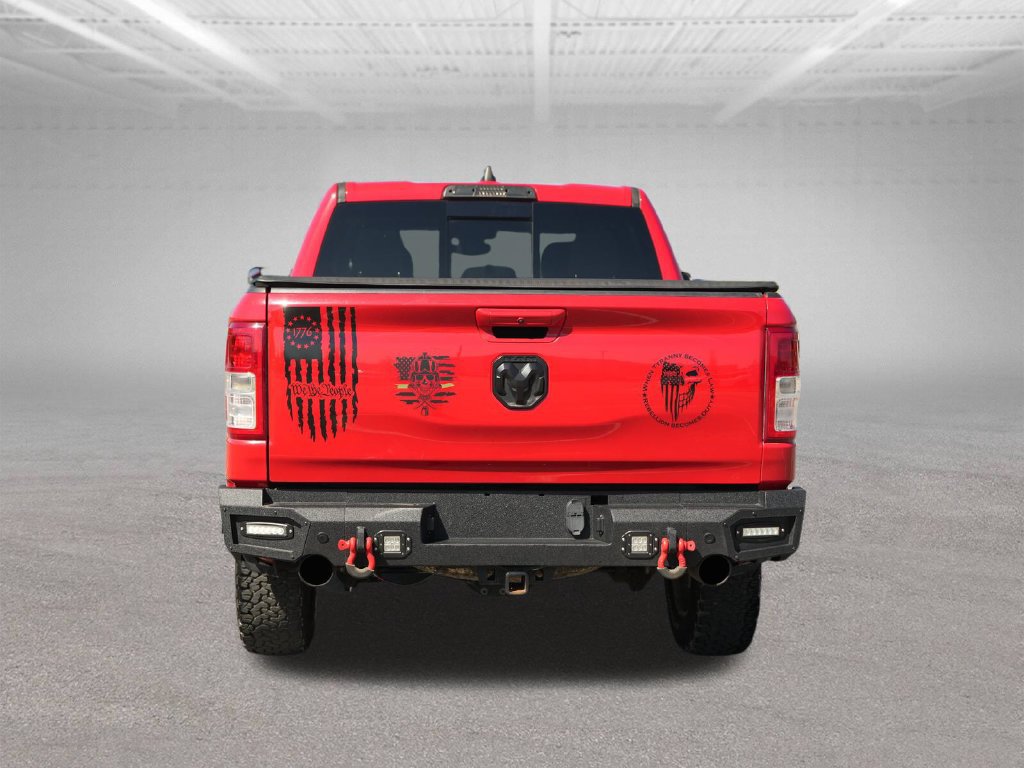 Used 2020 RAM 1500 4x4 Crew Cab image 8