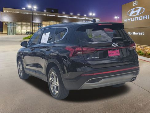 Used 2021 Hyundai Santa Fe SE FWD image 9