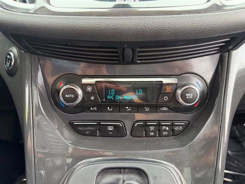 Used 2014 Ford Escape Titanium w/ Equipment Group 401A AWD/4WD image 32