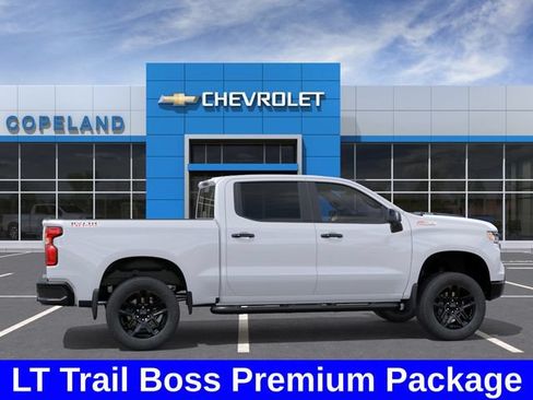 New 2026 Chevrolet Silverado 1500 LT Trail Boss w/ LT Trail Boss Premium Package AWD/4WD image 6