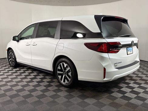 New 2026 Honda Odyssey EX-L image 2