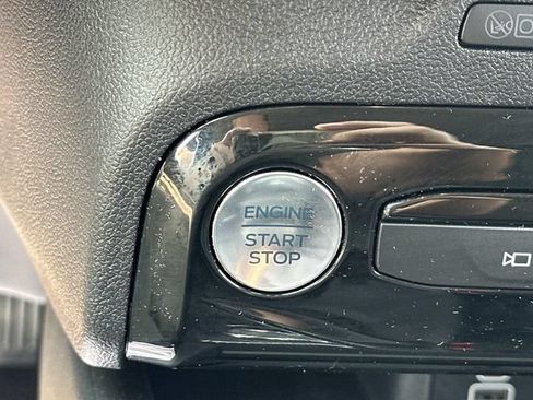 Used 2024 Ford Escape Active w/ Tech Pack #2 AWD/4WD image 16