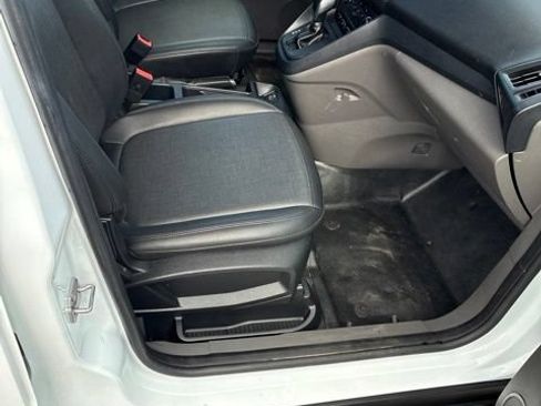 Used 2023 Ford Transit Connect XL FWD image 13