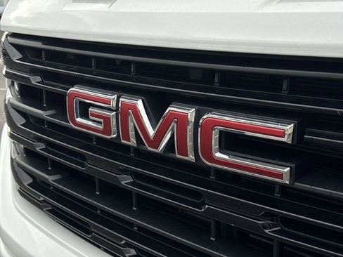 Certified 2025 GMC Sierra 1500 Elevation AWD/4WD image 30