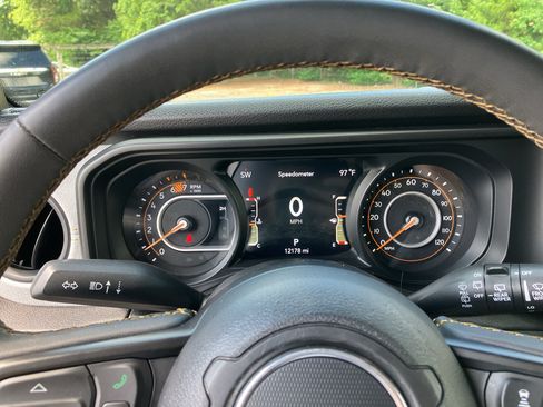 Certified 2024 Jeep Wrangler Unlimited Sport AWD/4WD image 10