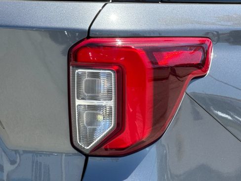 Used 2022 Ford Explorer ST w/ Equipment Group 401A AWD/4WD image 39