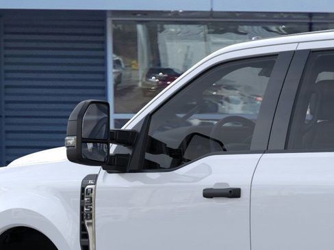 New 2026 Ford F350 XL w/ XL Chrome Package image 20