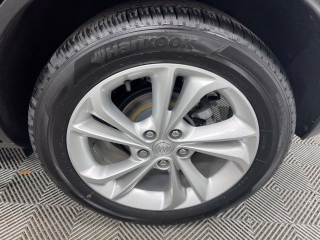 Used 2022 Buick Encore GX Preferred w/ Cold Weather Comfort Package FWD image 10