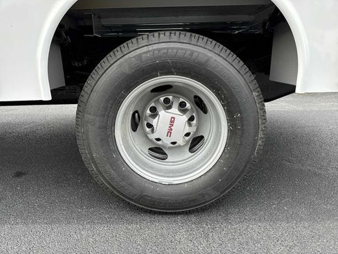 New 2025 GMC Sierra 3500 Pro w/ Convenience Package image 36