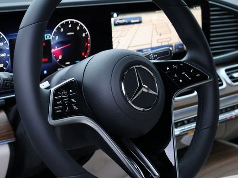 Certified 2026 Mercedes-Benz GLE 350 4MATIC image 20