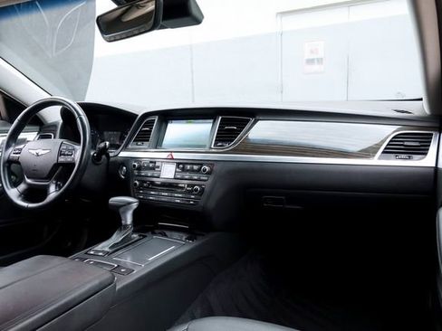 Used 2018 Genesis G80 3.8 image 11