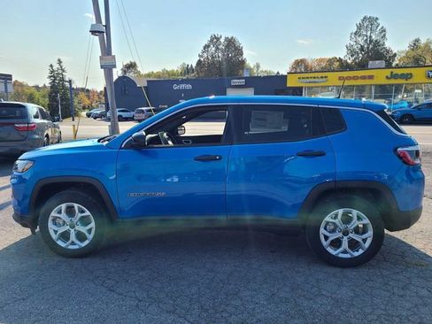 Used 2025 Jeep Compass Sport AWD/4WD image 11