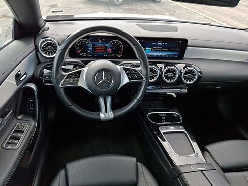 Used 2025 Mercedes-Benz CLA 250 image 13