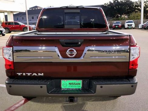 Certified 2019 Nissan Titan Platinum Reserve image 7