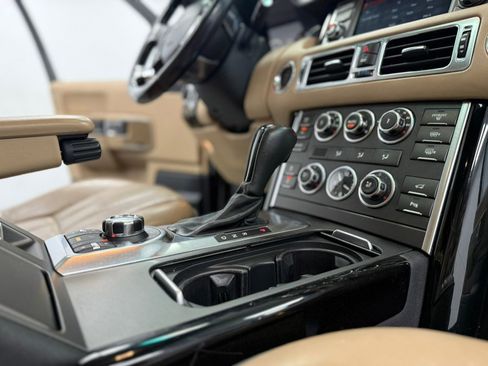 Used 2012 Land Rover Range Rover HSE LUX w/ Luxury Interior Pkg image 50