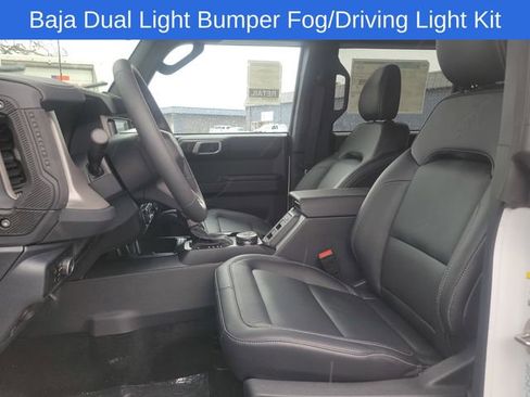 New 2026 Ford Bronco Outer Banks w/ Sasquatch Package AWD/4WD image 3