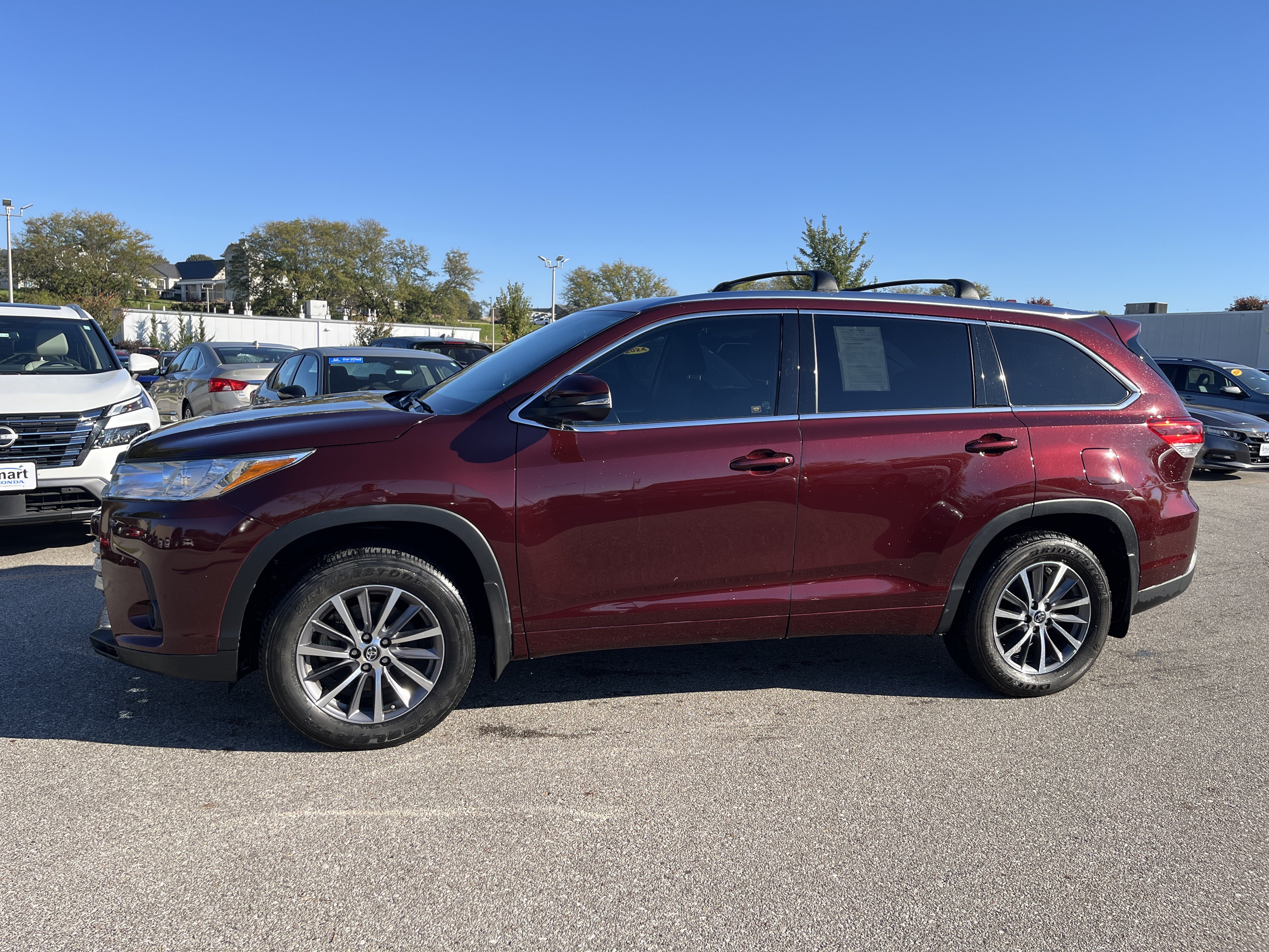 Used 2018 Toyota Highlander XLE FWD image 7