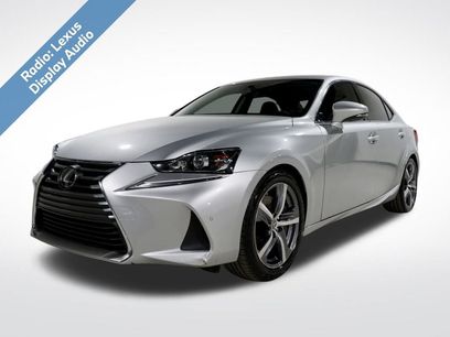Used 2018 Lexus IS 300 w/ Comfort Package
