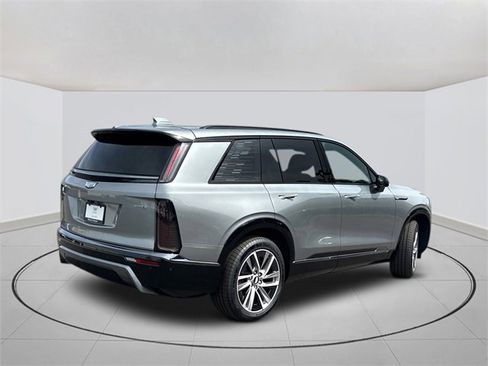 New 2026 Cadillac Vistiq Sport w/ LPO, Floor Liner Package image 11