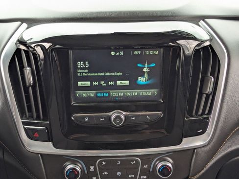 Certified 2018 Chevrolet Traverse LS image 19