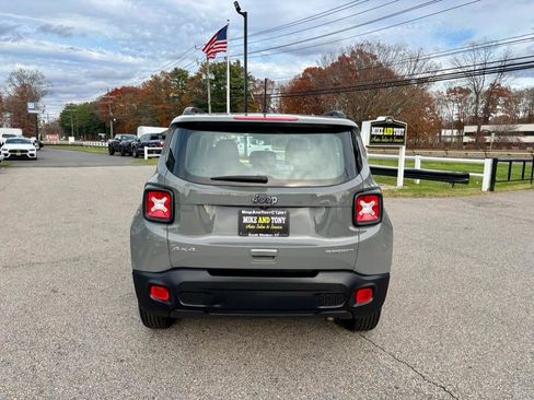 Used 2020 Jeep Renegade Sport image 7