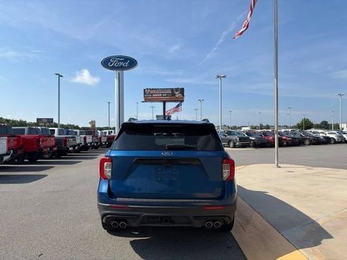 Used 2020 Ford Explorer ST w/ ST Street Pack AWD/4WD image 4
