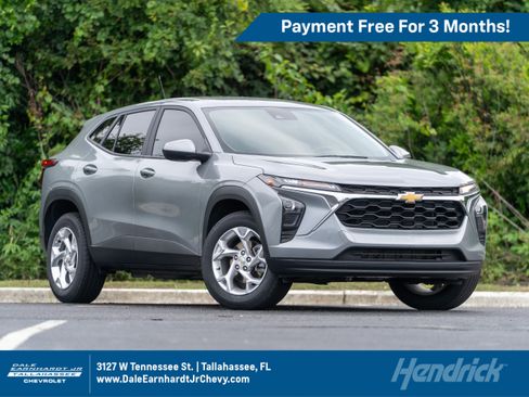 Used 2025 Chevrolet Trax LS w/ LS Convenience Package FWD image 1