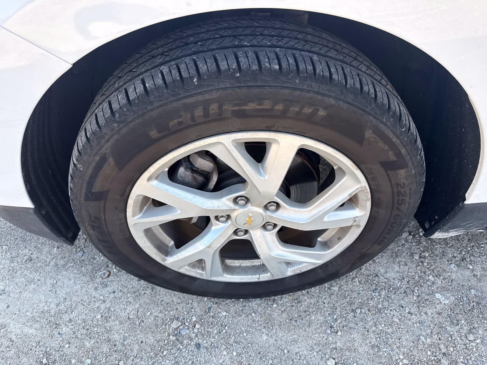 Used 2019 Chevrolet Equinox LT AWD/4WD image 6