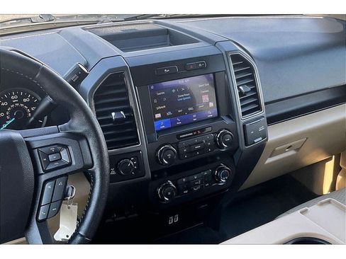 Used 2020 Ford F150 XLT w/ Equipment Group 302A Luxury AWD/4WD image 7