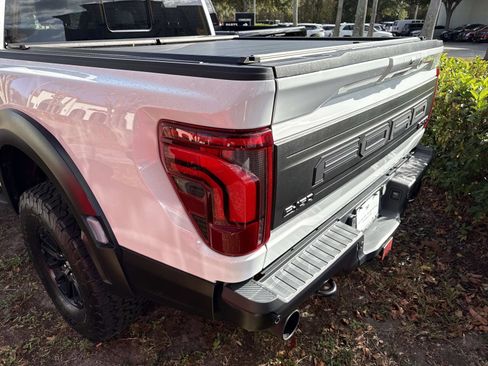 Used 2024 Ford F150 Raptor image 9
