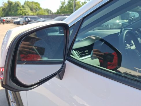 Used 2025 Toyota RAV4 XLE w/ Convenience Package FWD image 14